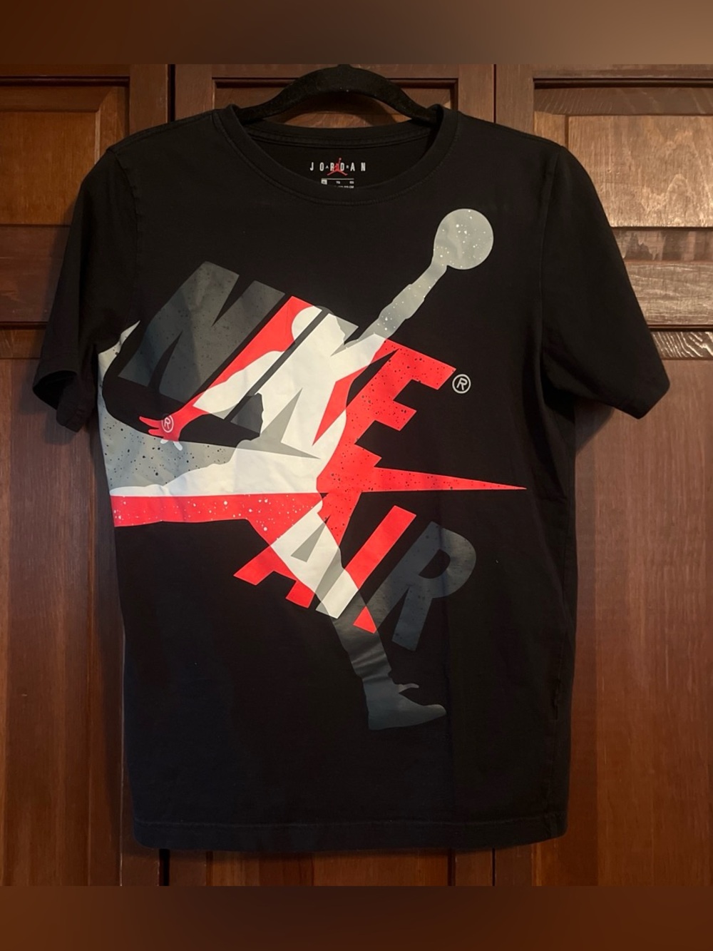 Jordan Black Short-Sleeve Tee with Red, White and Gray Nike Air Graphic youth XL